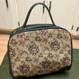 Beautiful vintage brocade purse